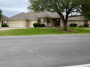 8613 Leisure Ln, Granbury, TX 76049