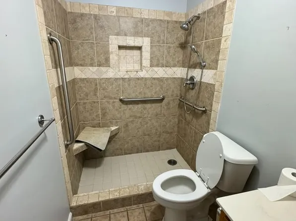 932 Ridge Crest Ct, Macon, GA 31204