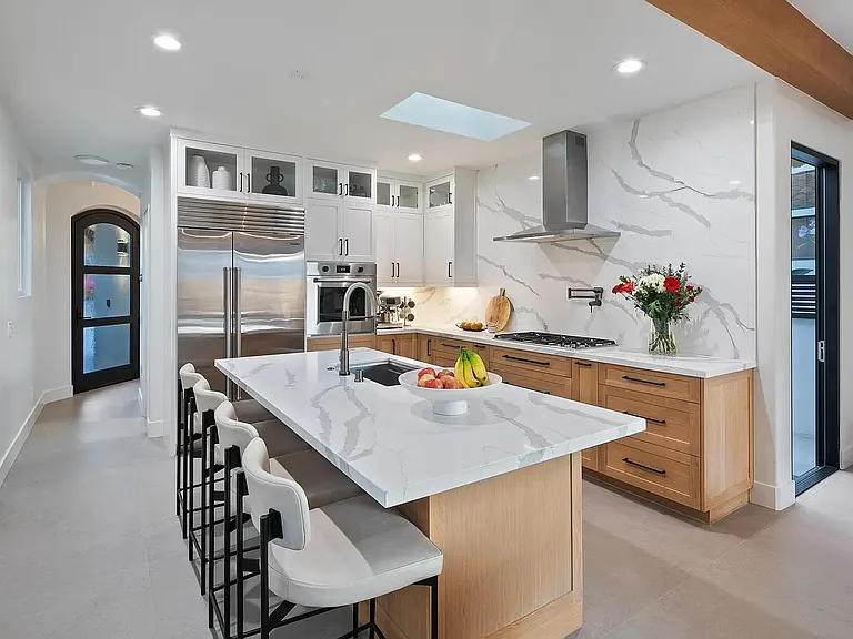 Evening light in Kitchen