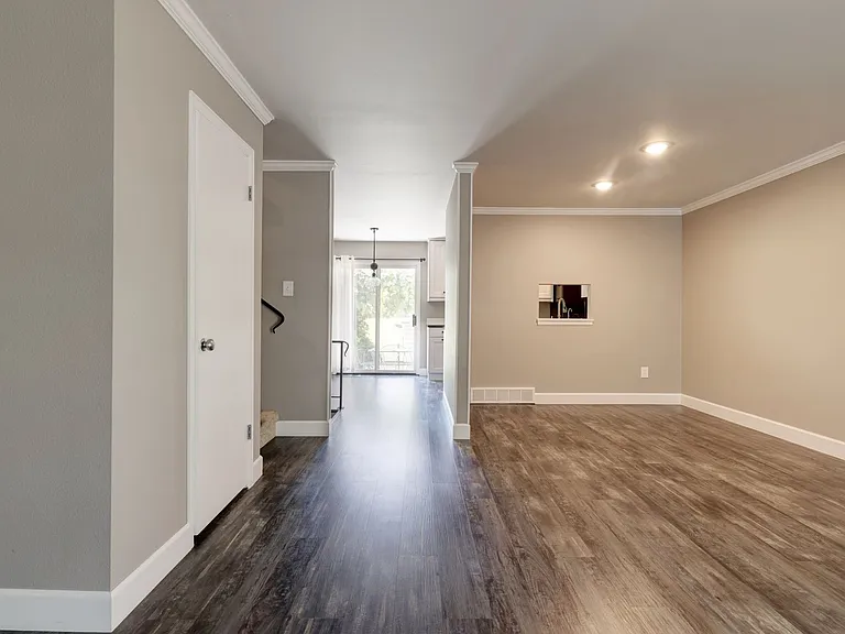 7380 E Easter Ave — Photo 5