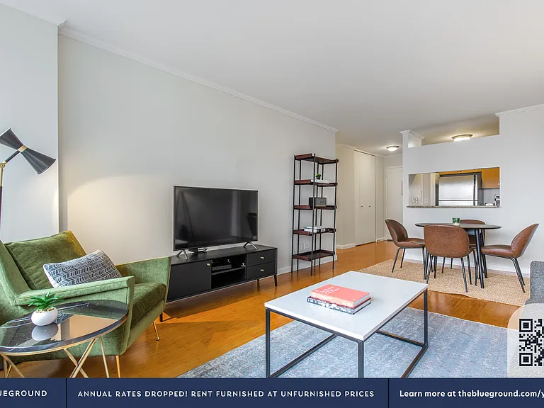 235 W 48th St #39C — Photo 2