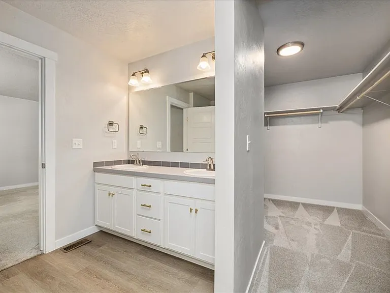 5032 W White Birch St — Photo 25