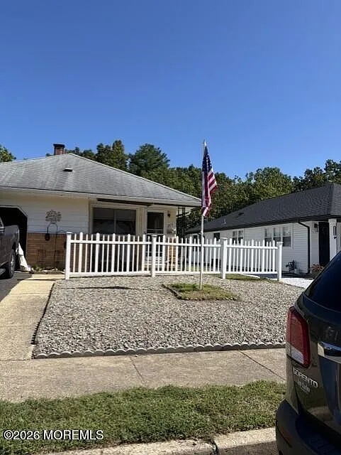 2 bed, 1000 sqft, $2,500 — Photo 2