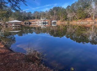 21 Magnolia Point, Gantt, AL 36038