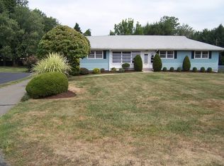 150 Mount Pleasant Ave, East Hanover, NJ 07936