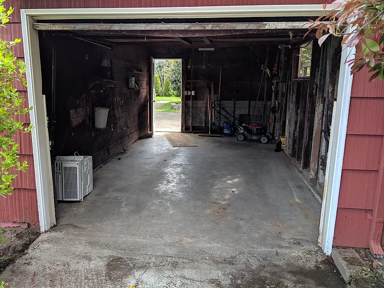 garage