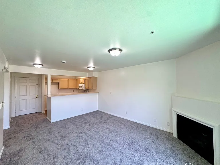 11410 Brookshire Ave #404 — Photo 4