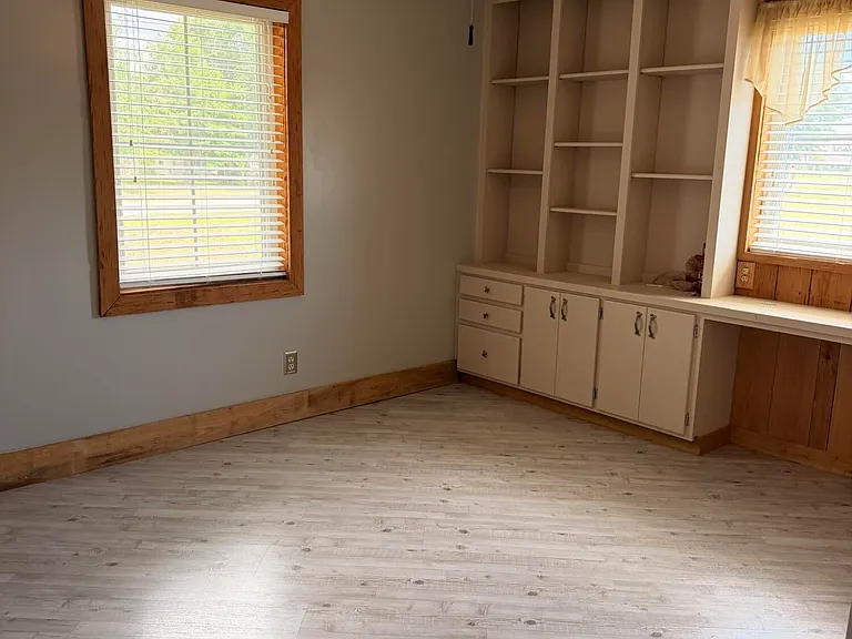 332 Harvard Blvd — Photo 11