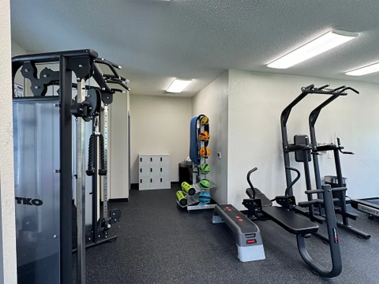 Harbor Estates — Photo 20