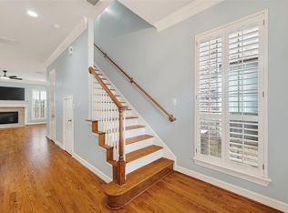 5835 Val Verde St, Houston, TX 77057