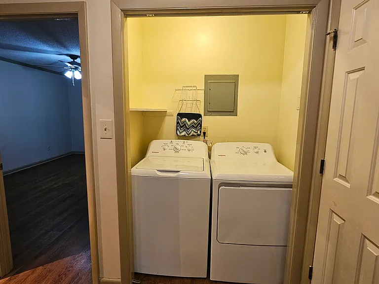 91 Edgemont Ave #4 — Photo 8