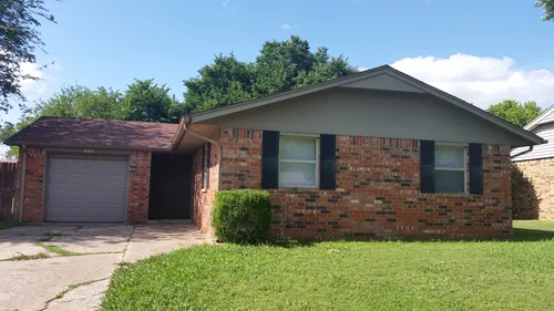 607 Willis St Photo 1