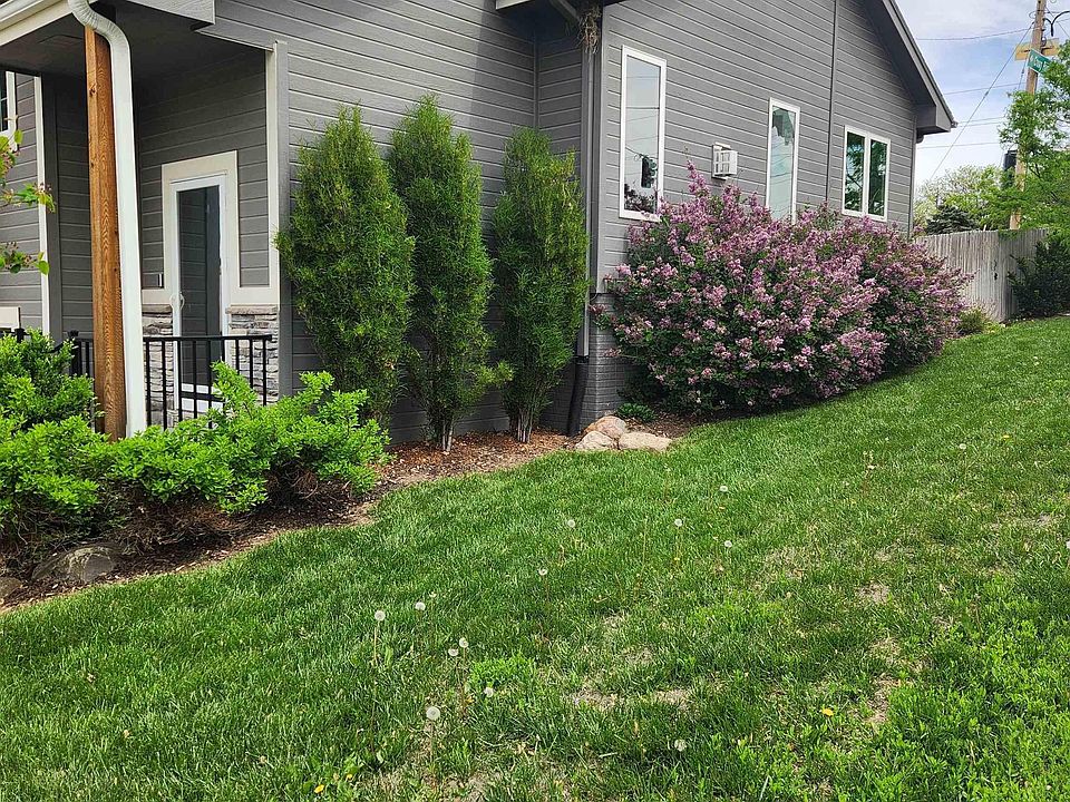 1st image of 6005 N 108th Avenue Cir