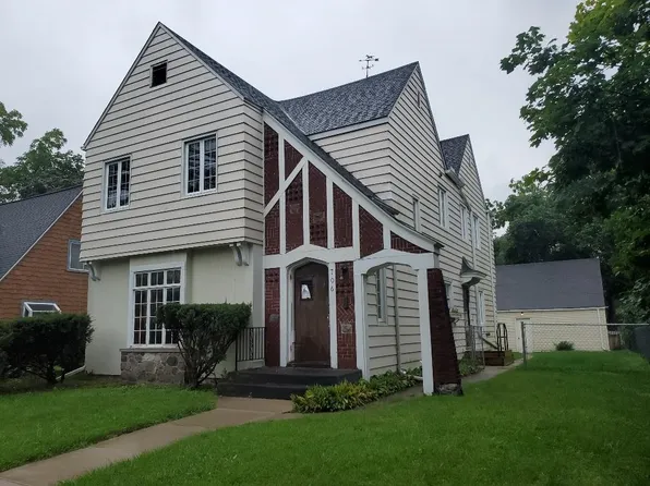 706 S Arnold St, Mount Pleasant, MI 48858