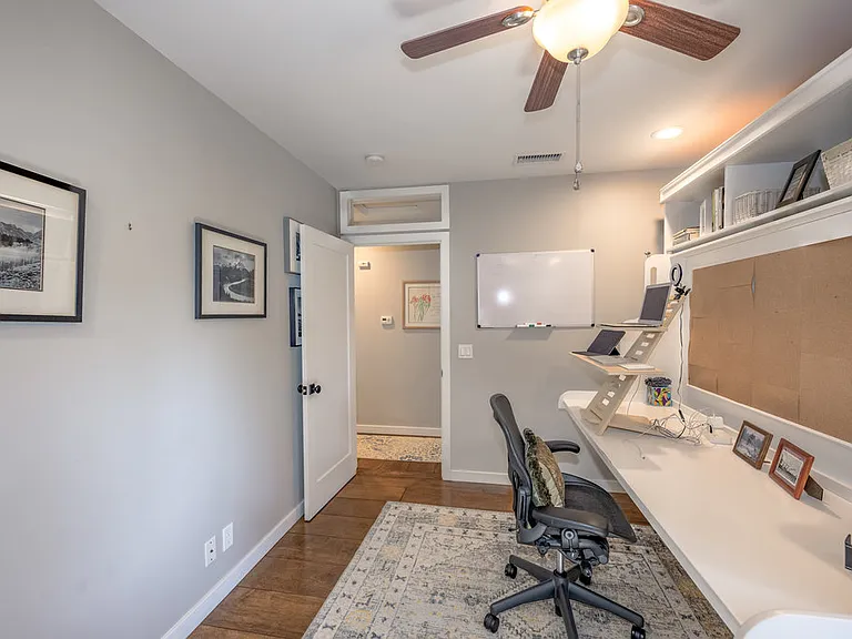 2152 Grand Oaks Ave — Photo 46