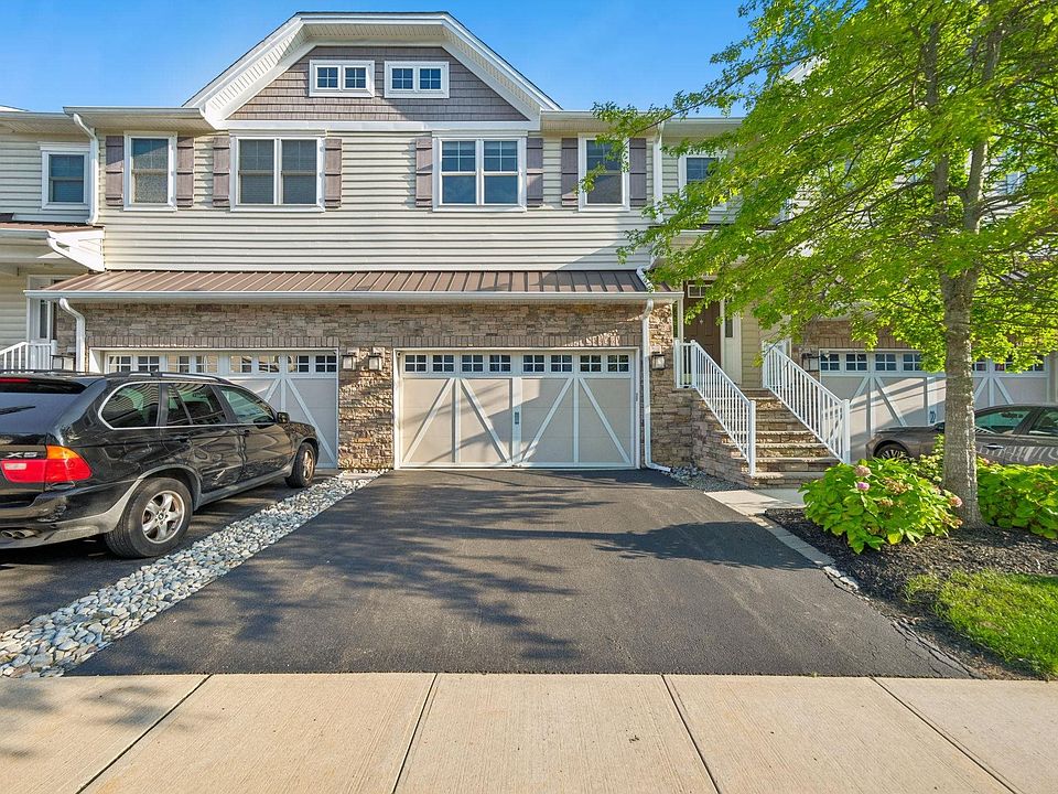 1st image of 56 Eckert Dr