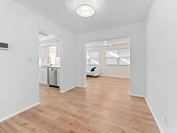 5th image of 3051 NW 2nd Avenue