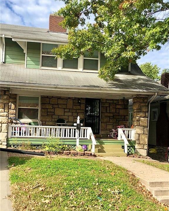 1st image of 132 N Brighton Ave