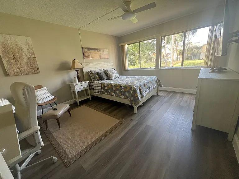 7908 Los Robles Ct — Photo 7