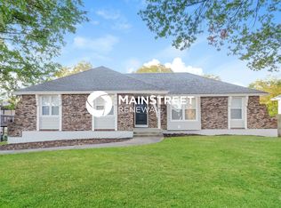 7809 E 127th Ter, Grandview, MO 64030