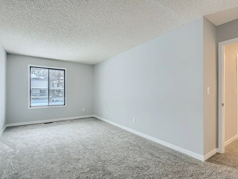 1127 Landmark Trl S — Photo 6