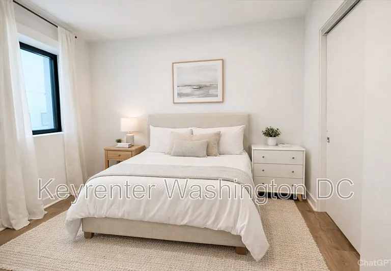 1460 Belmont St NW #102 — Photo 7