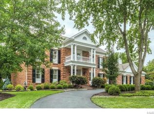 958 Arlington Oaks Ter, Chesterfield, MO