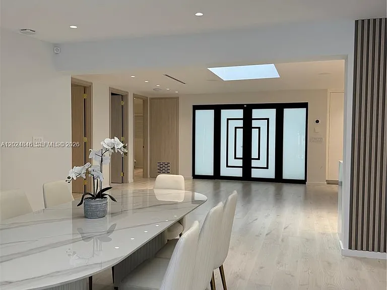 5841 SW 37th Ave — Photo 15