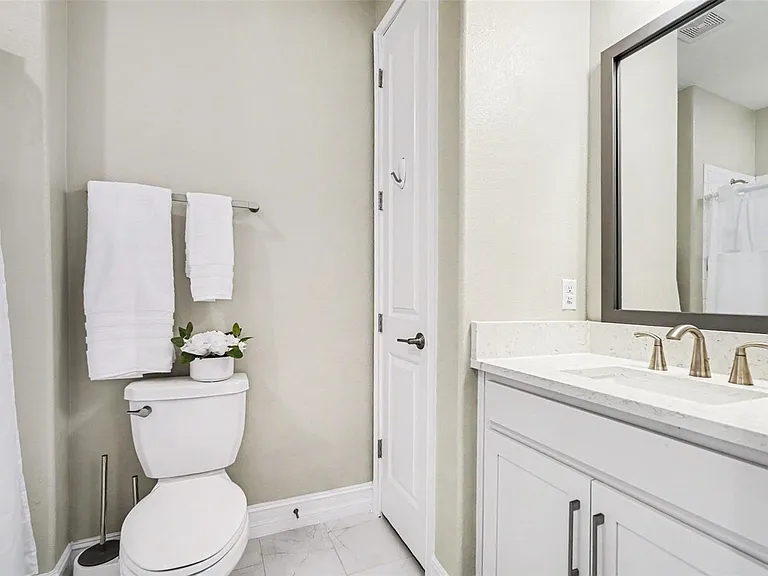 5054 San Martino Dr — Photo 26