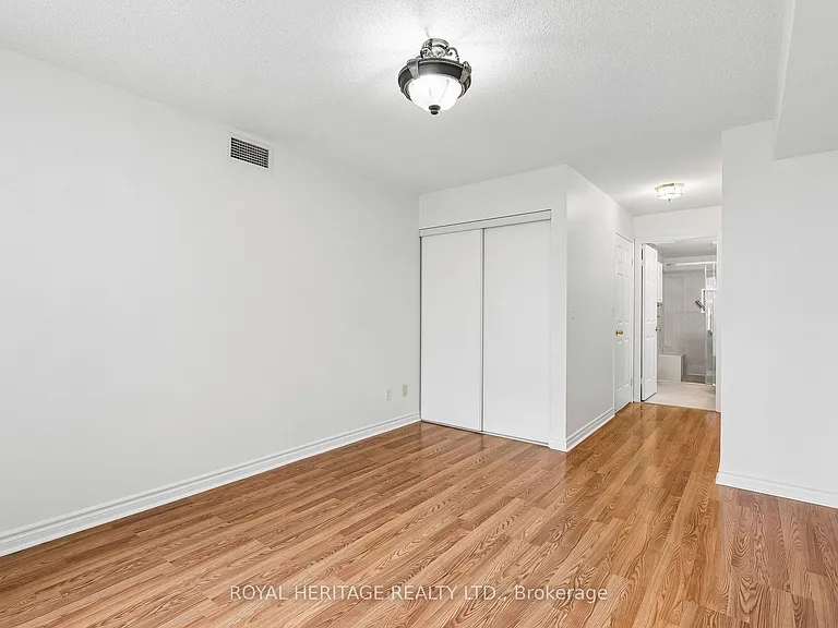 5039 Finch Ave E #703 — Photo 13