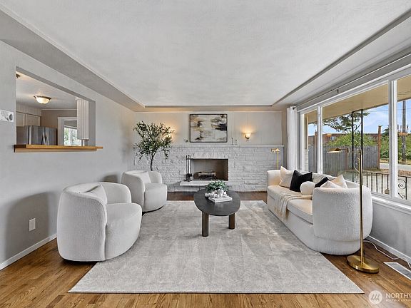 4th image of 1501 S Lawrence Street