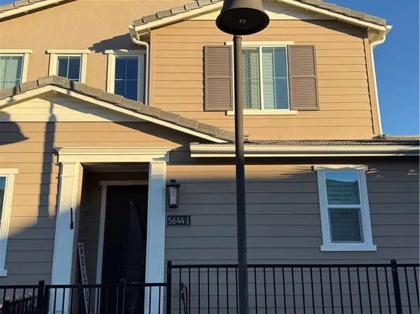 5644 Altamura Way, Fontana, CA 92336
