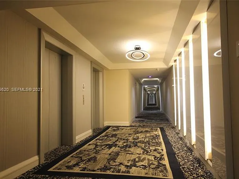 5151 Collins Ave #1030 — Photo 38