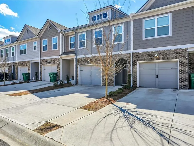 6433 Scudders Dr — Photo 26