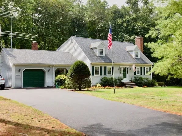 256 Cross St, Bridgewater, MA 02324