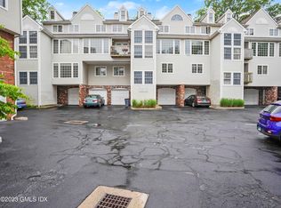 150 Prospect St APT 17, Greenwich, CT 06830