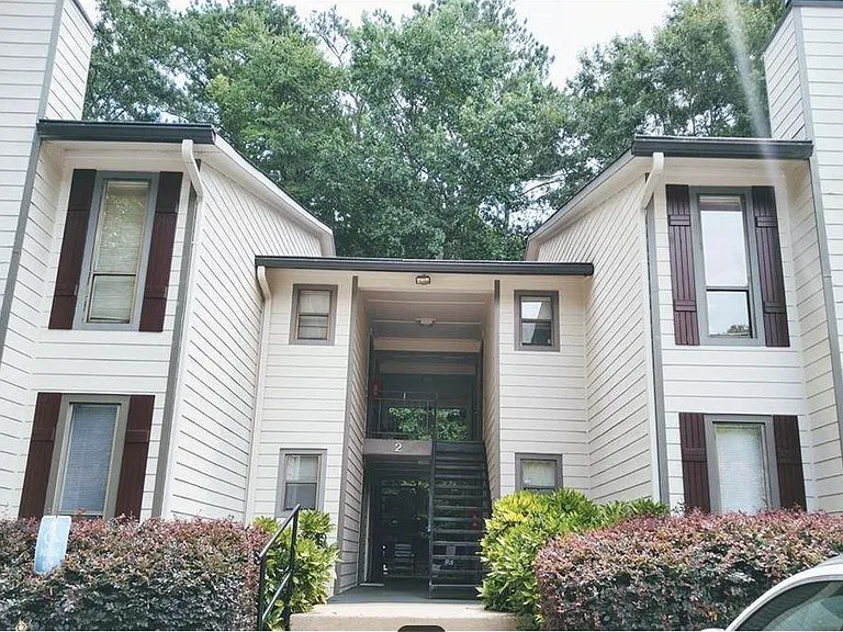 9400 Roberts Dr #2C — Photo 14