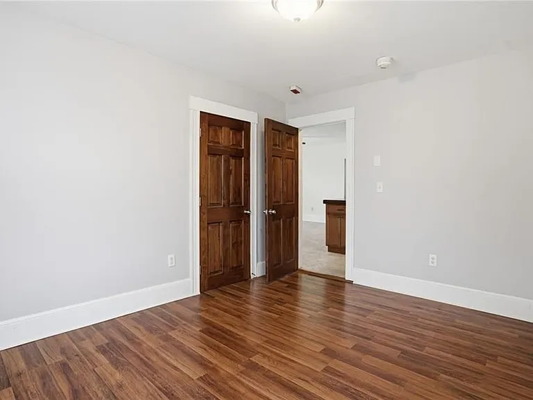 188 Division St #3R — Photo 12