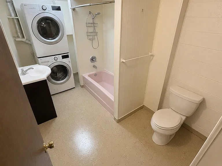 407 Sycamore St — Photo 11