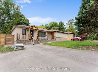 208 Glen Oak Dr, Oakville, ON L6K 2J2