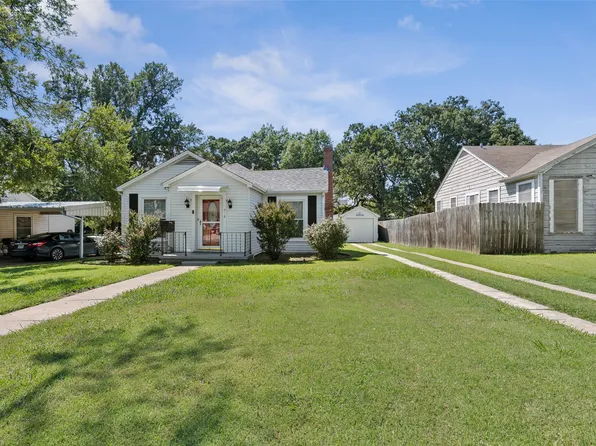 318 N McKown Ave, Sherman, TX 75092