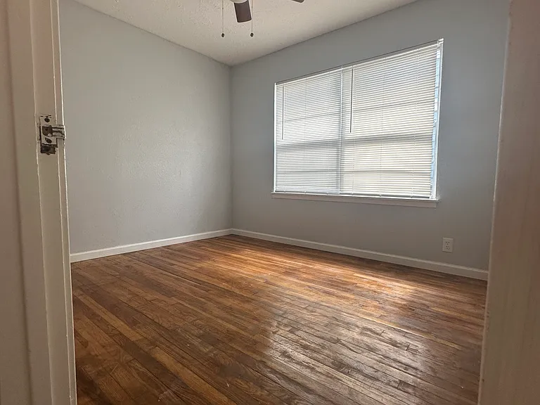 1314 Aberdeen Rd — Photo 9