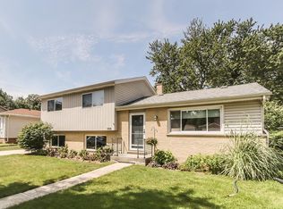 336 N Edgewood Ave, Lombard, IL 60148