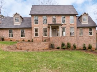 2008 Lyons Ridge Rd, Knoxville, TN 37919