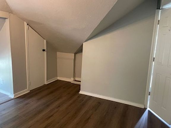 3rd image of 504 S 1st Ave #1
