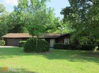 100 Whippoorwill Dr, Warner Robins, GA 31088