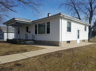 909 Johnson St, Minonk, IL