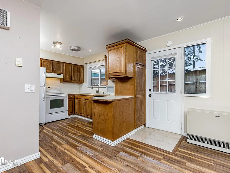 4424 Campus St #2 — Photo 3