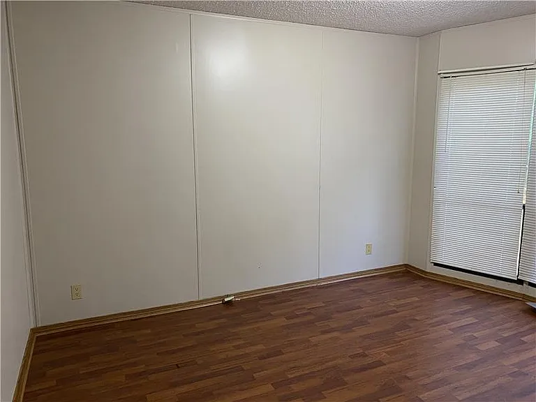1030 Highway 80 E — Photo 13