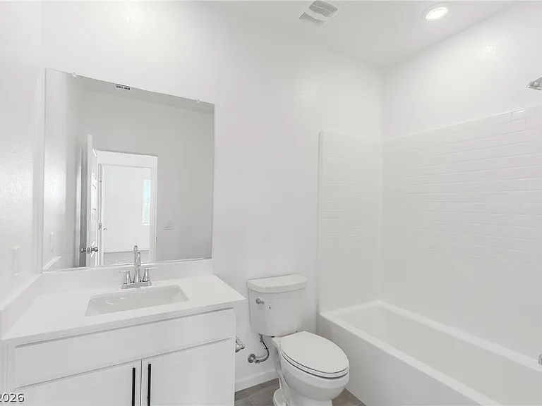 3380 Sunlight Grove Ln — Photo 26